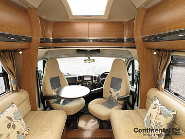  2014-autotrail-tracker-fb-for-sale-uc5802-46.jpg