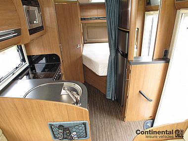  2014-autotrail-tracker-fb-for-sale-uc5802-48.jpg