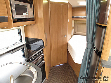  2014-autotrail-tracker-fb-for-sale-uc5802-49.jpg