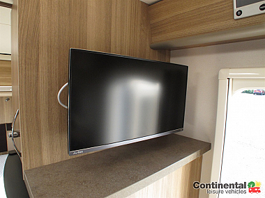  2014-swift-bessacarr-582-for-sale-pics-two-uc5907-36.jpg