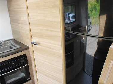  2015-adria-matrix-axess-m590sg-for-sale-uc6008-15.jpg