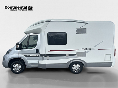  2015-adria-matrix-axess-m590sg-for-sale-uc6008-2.jpg