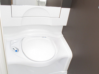  2015-adria-matrix-axess-m590sg-for-sale-uc6008-20.jpg