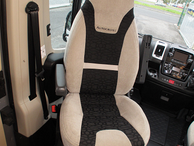  2015-autocruise-rhythm-uc5507-22.jpg