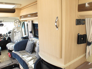  2015-autosleeper-kingham-for-sale-uc5784-34.jpg