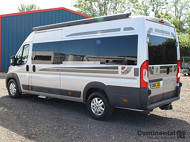  2015-autosleeper-kingham-for-sale-uc5784-4.jpg