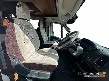  2015-autosleeper-nuevo-for-sale-ros341-14.jpg