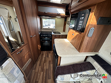  2015-autosleeper-nuevo-for-sale-ros341-20.jpg