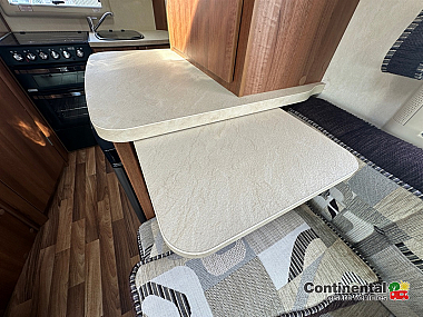  2015-autosleeper-nuevo-for-sale-ros341-21.jpg
