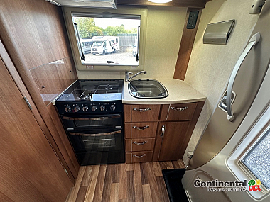  2015-autosleeper-nuevo-for-sale-ros341-28.jpg