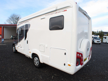  2015-autotrail-apache-632-for-sale-uc5631-4.jpg