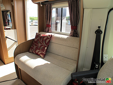  2015-autotrail-apache-632-for-sale-uc5904-21.jpg