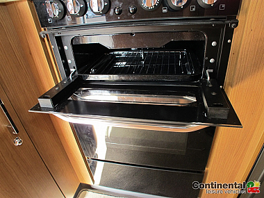  2015-autotrail-apache-632-for-sale-uc5904-27.jpg