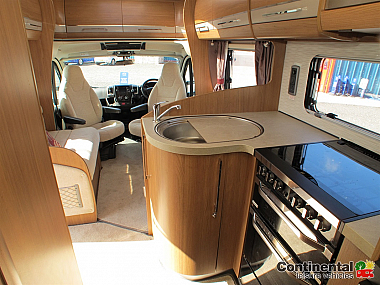  2015-autotrail-apache-632-for-sale-uc5904-31.jpg