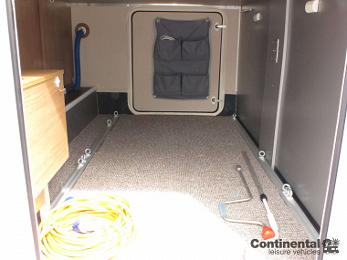  2015-autotrail-mohawk-for-sale-uc5707-13.jpg