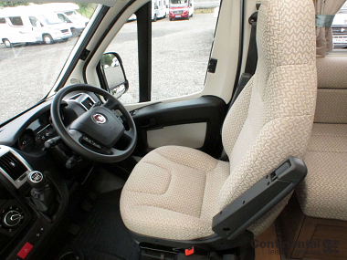  2015-autotrail-mohawk-for-sale-uc5707-20.jpg
