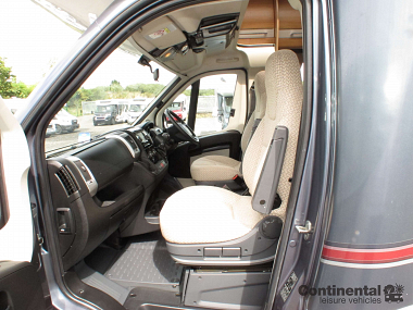  2015-autotrail-mohawk-for-sale-uc5707-24.jpg