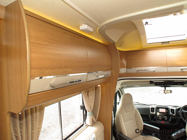  2015-autotrail-mohawk-for-sale-uc5707-29.jpg
