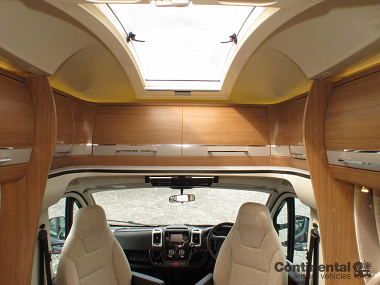  2015-autotrail-mohawk-for-sale-uc5707-31.jpg