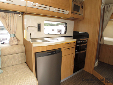  2015-autotrail-mohawk-for-sale-uc5707-37.jpg