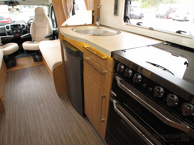  2015-autotrail-mohawk-for-sale-uc5707-50.jpg
