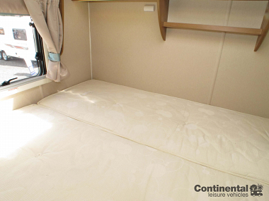  2015-autotrail-mohawk-for-sale-uc5707-56.jpg