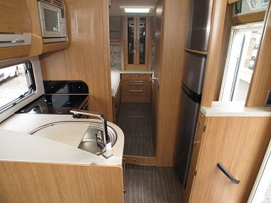  2015-autotrail-savannah-for-sale-uc5559-25.jpg