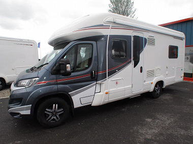  2015-autotrail-savannah-for-sale-uc5559-3.jpg