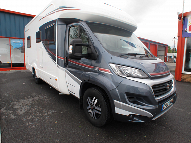  2015-autotrail-savannah-for-sale-uc5559-8.jpg