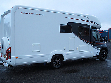  2015-autotrail-tracker-fb-for-sale-uc5838-7.jpg