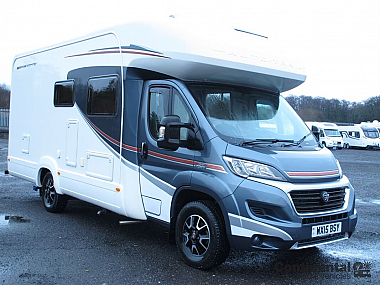  2015-autotrail-tracker-fb-for-sale-uc5838-9.jpg