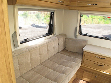  2015-elddis-autoquest-195-for-sale-uc5878-32.jpg