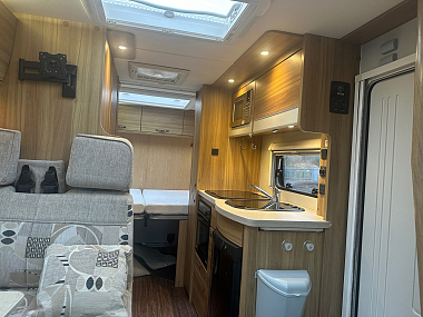  2015-elddis-majestic-125-for-sale-uc6079-39.jpg