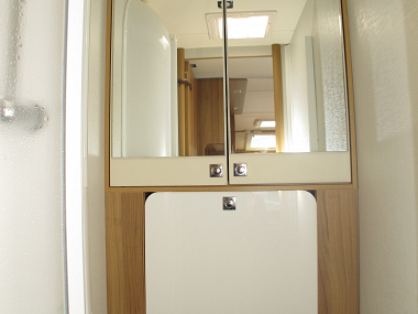  2015-elddis-riva-gt-gold-155-for-sale-uc5552-42.jpg