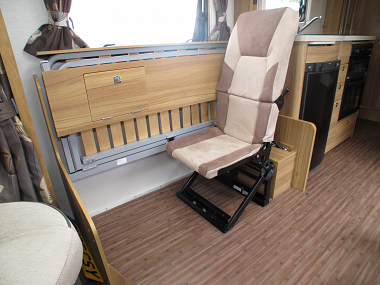  2015-elddis-riva-gt-gold-155-for-sale-uc5552-51.jpg