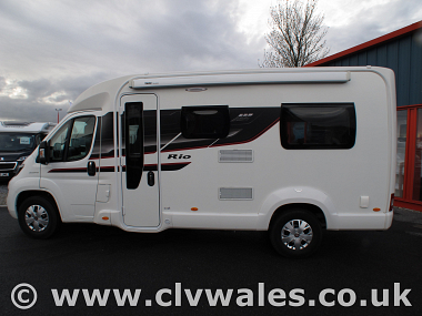  2015-swift-rio-320-uc5505-5.jpg