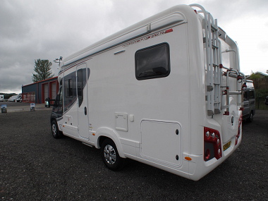  2016-autotrail-apache-632-for-sale-uc5568-4.jpg