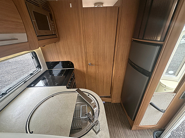  2016-autotrail-frontier-delaware-for-sale-ros312-46.jpg