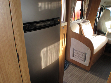  2016-autotrail-frontier-savannah-for-sale-in-south-wales-ros229-41.jpg