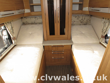  2016-autotrail-frontier-savannah-for-sale-in-south-wales-ros229-48.jpg