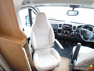  2016-autotrail-imala-625-for-sale-uc5986-1.jpg