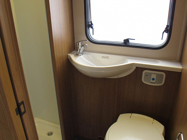  2016-autotrail-imala-625-for-sale-uc5986-69.jpg