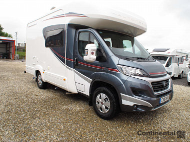  2016-autotrail-tracker-eks-for-sale-ros255-10.jpg