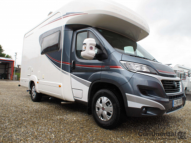  2016-autotrail-tracker-eks-for-sale-ros255-9.jpg