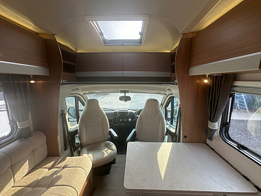  2016-autotrail-tribute-715-for-sale-uc6184-17.jpg