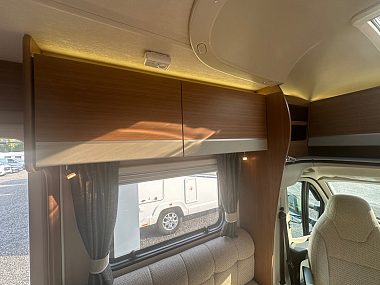  2016-autotrail-tribute-715-for-sale-uc6184-18.jpg