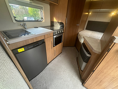  2016-autotrail-tribute-715-for-sale-uc6184-24.jpg