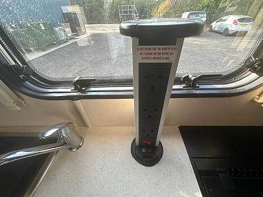  2016-autotrail-tribute-715-for-sale-uc6184-34.jpg