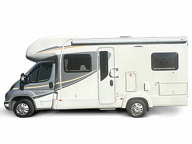  2016-autotrail-tribute-715-uc6184-2.jpg