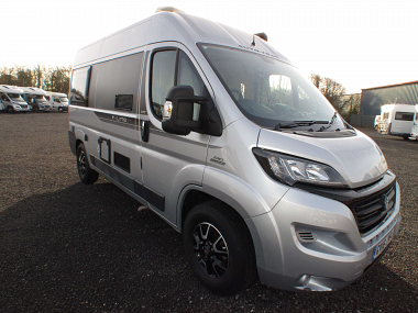  2016-autotrail-v-line-540-se-automatic-for-sale-uc5667-8.jpg